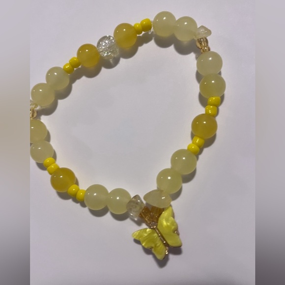 Yellow butterfly bracelet - Picture 4 of 5